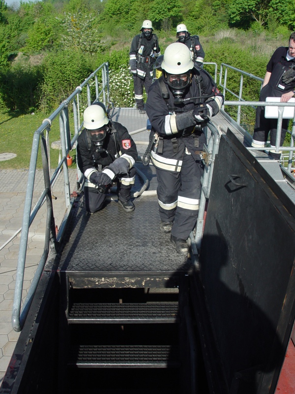 brandcontainer_tag3_09