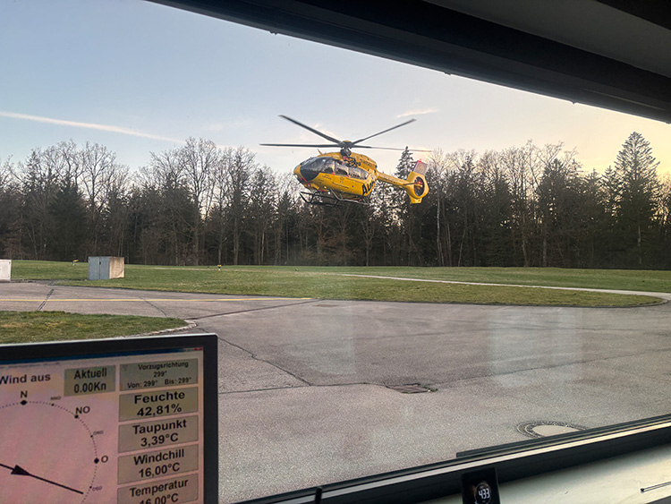 Interessanter Austausch der Feuerwehren mit der ADAC Luftrettung, Bild 1