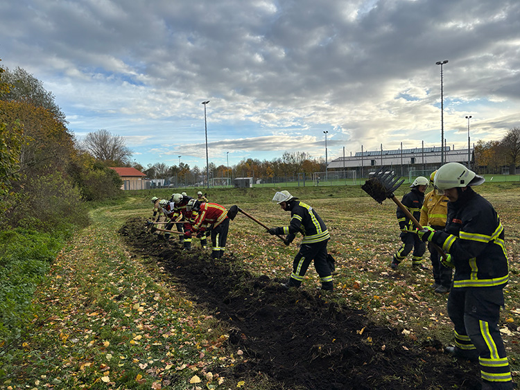 Katastrophenschutz Themenjahr - Vegetationsbrandbekämpfung, Bild 3