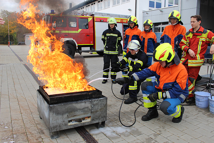 Ausbildungssaison der Feuerwehr-Grundausbildung endet, Bild 2