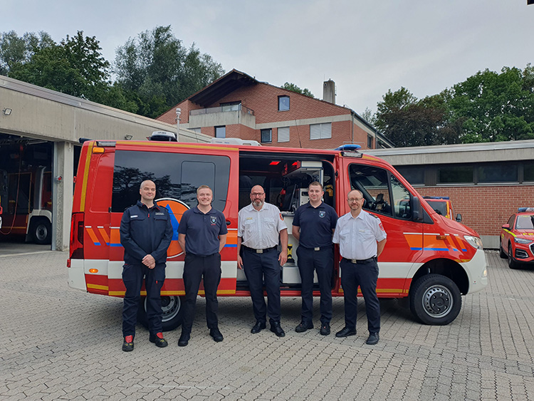Auslieferung des CBRN-Erkundungswagens an den Landkreis FFB